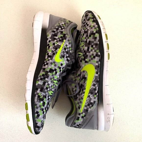 Nike Rare Free 5.0 TR Fit Mesh 704695 Womens 11 Gray Digital Yellow Swoosh comfy - Picture 11 of 12